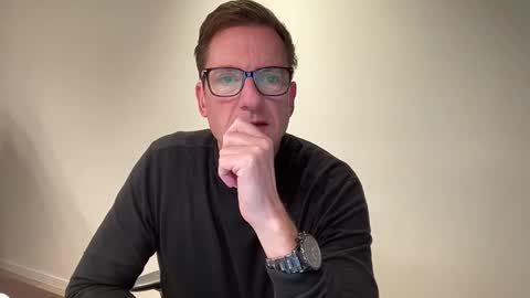 realstuff_ online show from 12-03-24, 04:39