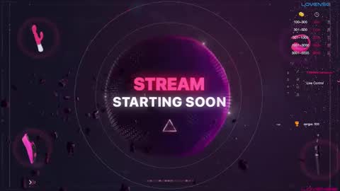 Snapshot of realsupermichael chatting on 12-25-24, 04:22 AliceEve online show from 12-25-24, 04:22