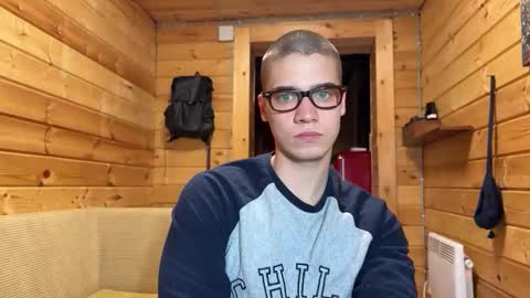 AliceEve online show from 04-26-26, 12:52