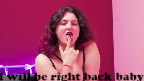 Snapshot of realsweet_goddess chatting on 12-15-24, 12:29 Realsweet Goddess online show from 12-15-24, 12:29