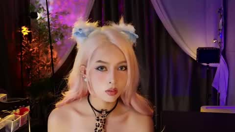 Snapshot of reaowna___ chatting on 09-27-25, 09:36 reaowna___ online show from 09-27-25, 09:36