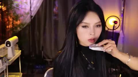 Snapshot of reaowna___ chatting on 11-13-25, 02:38 reaowna___ online show from 11-13-25, 02:38