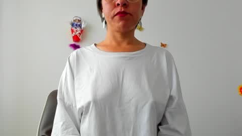 Snapshot of rebbeca09 chatting on 12-22-24, 08:14 Rebbeca online show from 12-22-24, 08:14