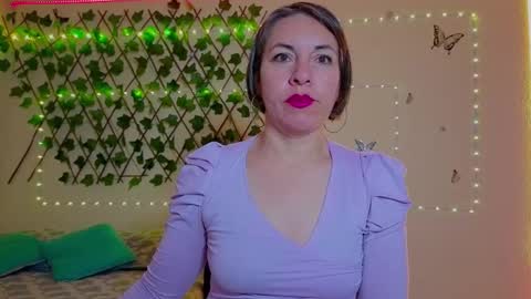 Snapshot of rebbeca09 chatting on 10-23-25, 10:36 Rebbeca online show from 10-23-25, 10:36