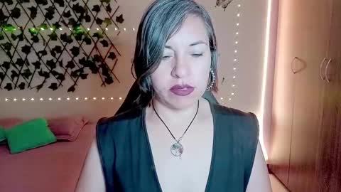 Snapshot of rebbeca09 chatting on 12-01-25, 10:31 Rebbeca online show from 12-01-25, 10:31