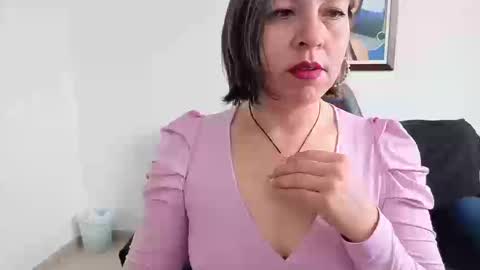 Rebbeca online show from 01-16-26, 01:48