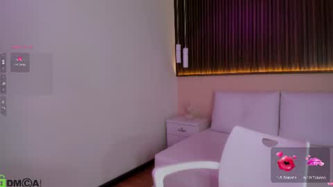 Rebeca online show from 07-04-26, 02:23