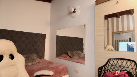 I invite you to my birthday on November 3th  online show from 12-20-24, 03:47