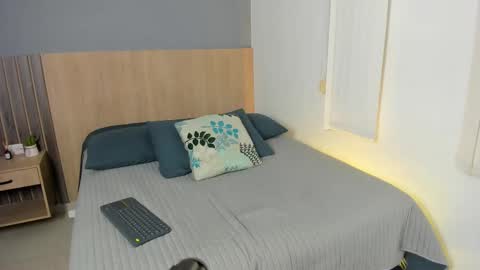 I invite you to my birthday on November 3th  online show from 10-20-25, 08:09