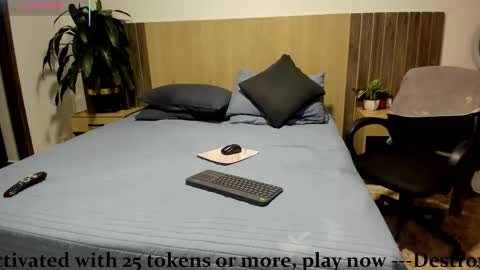 I invite you to my birthday on November 3th  online show from 02-09-26, 09:19