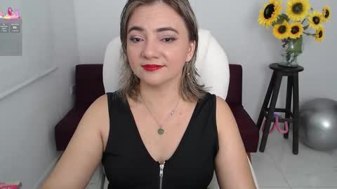 REBECA online show from 09-14-25, 01:32