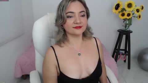 REBECA online show from 09-17-25, 02:52