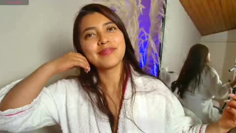 Rebeca Williams online show from 02-10-25, 05:03