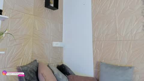 Rebeca Black online show from 04-25-26, 01:41