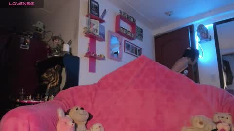 Snapshot of rebecahart chatting on 03-01-26, 11:18 Rebecca online show from 03-01-26, 11:18