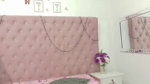 Rebeca... online show from 01-17-26, 12:43