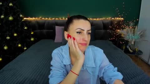 Snapshot of rebecca_diamonds chatting on 01-15-25, 07:05 rebecca_diamonds online show from 01-15-25, 07:05