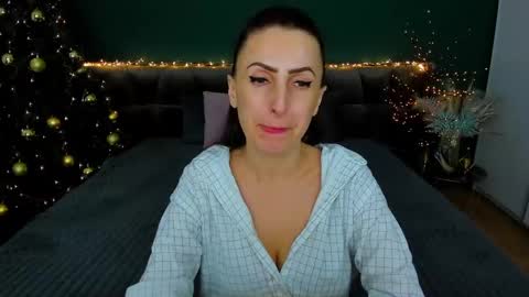 Snapshot of rebecca_diamonds chatting on 01-16-25, 09:16 rebecca_diamonds online show from 01-16-25, 09:16