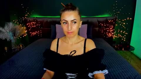 Snapshot of rebecca_diamonds chatting on 09-23-25, 06:16 rebecca_diamonds online show from 09-23-25, 06:16