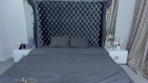 Snapshot of rebecca_diamonds chatting on 10-13-25, 05:07 rebecca_diamonds online show from 10-13-25, 05:07