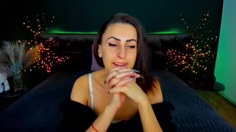 Snapshot of rebecca_diamonds chatting on 11-13-25, 07:51 rebecca_diamonds online show from 11-13-25, 07:51