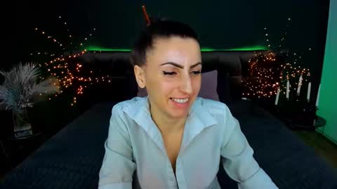 rebecca_diamonds online show from 02-12-26, 06:19