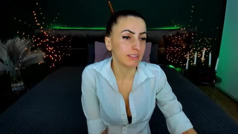 rebecca_diamonds online show from 03-11-26, 07:03