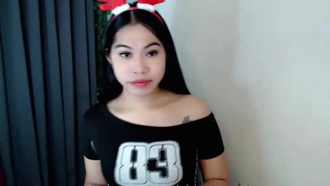 its me asian rebecca online show from 12-23-25, 06:33