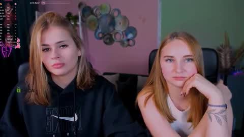 Snapshot of rebecca_smile_ chatting on 09-28-25, 07:41 rebecca_smile_ online show from 09-28-25, 07:41