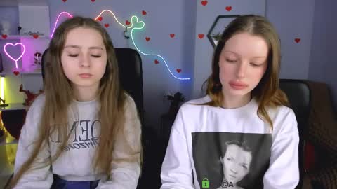 rebecca_smile_ online show from 04-30-26, 12:11