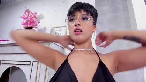 Snapshot of rebeka_baker chatting on 03-08-25, 09:18 REBEKA online show from 03-08-25, 09:18