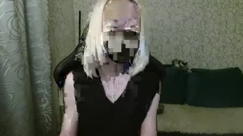 Snapshot of rebesaolset chatting on 02-05-25, 04:03 RebesaOlset online show from 02-05-25, 04:03