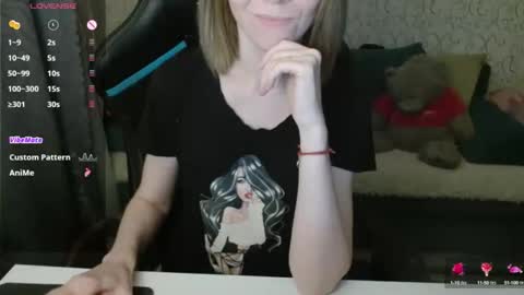 Snapshot of rebesaolset chatting on 10-05-25, 03:21 RebesaOlset online show from 10-05-25, 03:21