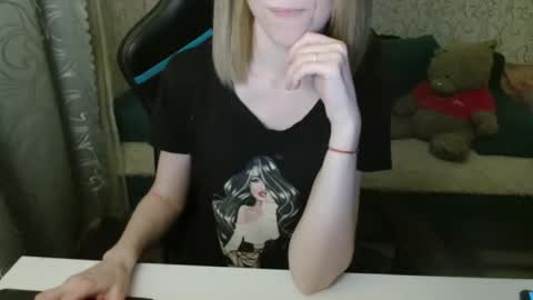 Snapshot of rebesaolset chatting on 12-05-25, 03:30 RebesaOlset online show from 12-05-25, 03:30