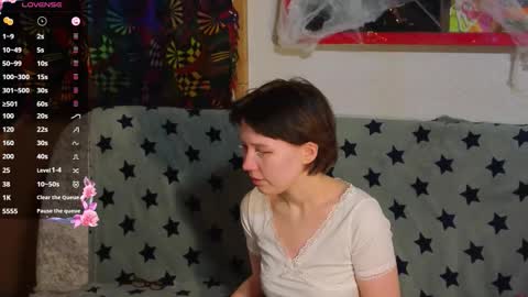 Snapshot of reborn_elf chatting on 11-03-25, 02:18 Lara online show from 11-03-25, 02:18