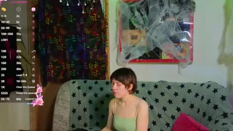 Snapshot of reborn_elf chatting on 11-07-25, 06:52 Lara online show from 11-07-25, 06:52