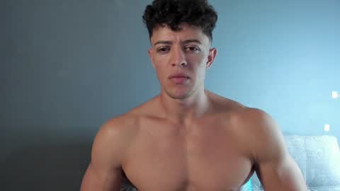 twitter REECET26 instagram RECCETAYLOR online show from 02-01-25, 02:26