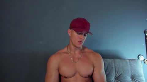 twitter REECET26 instagram RECCETAYLOR online show from 09-17-25, 12:23