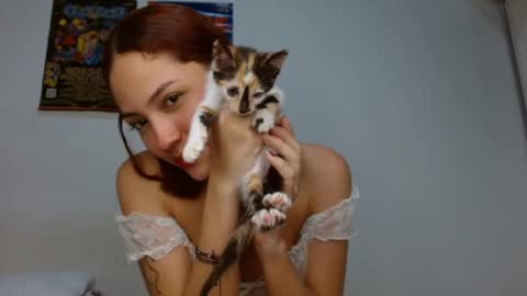 Lorena online show from 09-22-25, 10:56