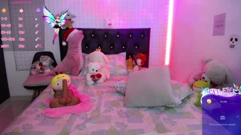 Snapshot of red_girlofficial chatting on 12-29-24, 08:37 Taliana online show from 12-29-24, 08:37