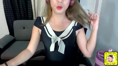 red_kitsune69 online show from 03-12-25, 10:05