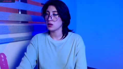 Snapshot of red_moonn chatting on 12-12-24, 04:53 IG   OF red moonn online show from 12-12-24, 04:53