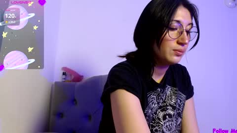 Snapshot of red_moonn chatting on 02-03-25, 10:47 IG   OF red moonn online show from 02-03-25, 10:47