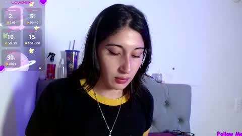 Snapshot of red_moonn chatting on 10-29-25, 04:59 IG OF red moonn online show from 10-29-25, 04:59