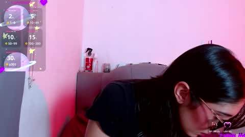 Snapshot of red_moonn chatting on 10-30-25, 05:09 IG OF red moonn online show from 10-30-25, 05:09