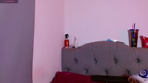 Snapshot of red_moonn chatting on 11-28-25, 05:10 IG OF red moonn online show from 11-28-25, 05:10