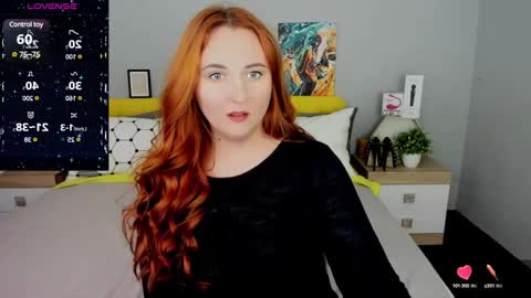 Lessy Fox online show from 01-06-25, 01:53