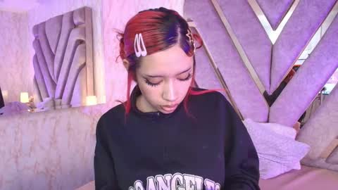 red_pandaa online show from 11-18-25, 03:23