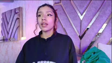 red_pandaa online show from 01-06-26, 03:10