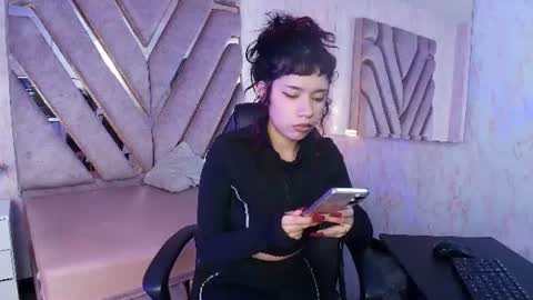 Snapshot of red_pandaa chatting on 06-10-26, 03:18 red_pandaa online show from 06-10-26, 03:18